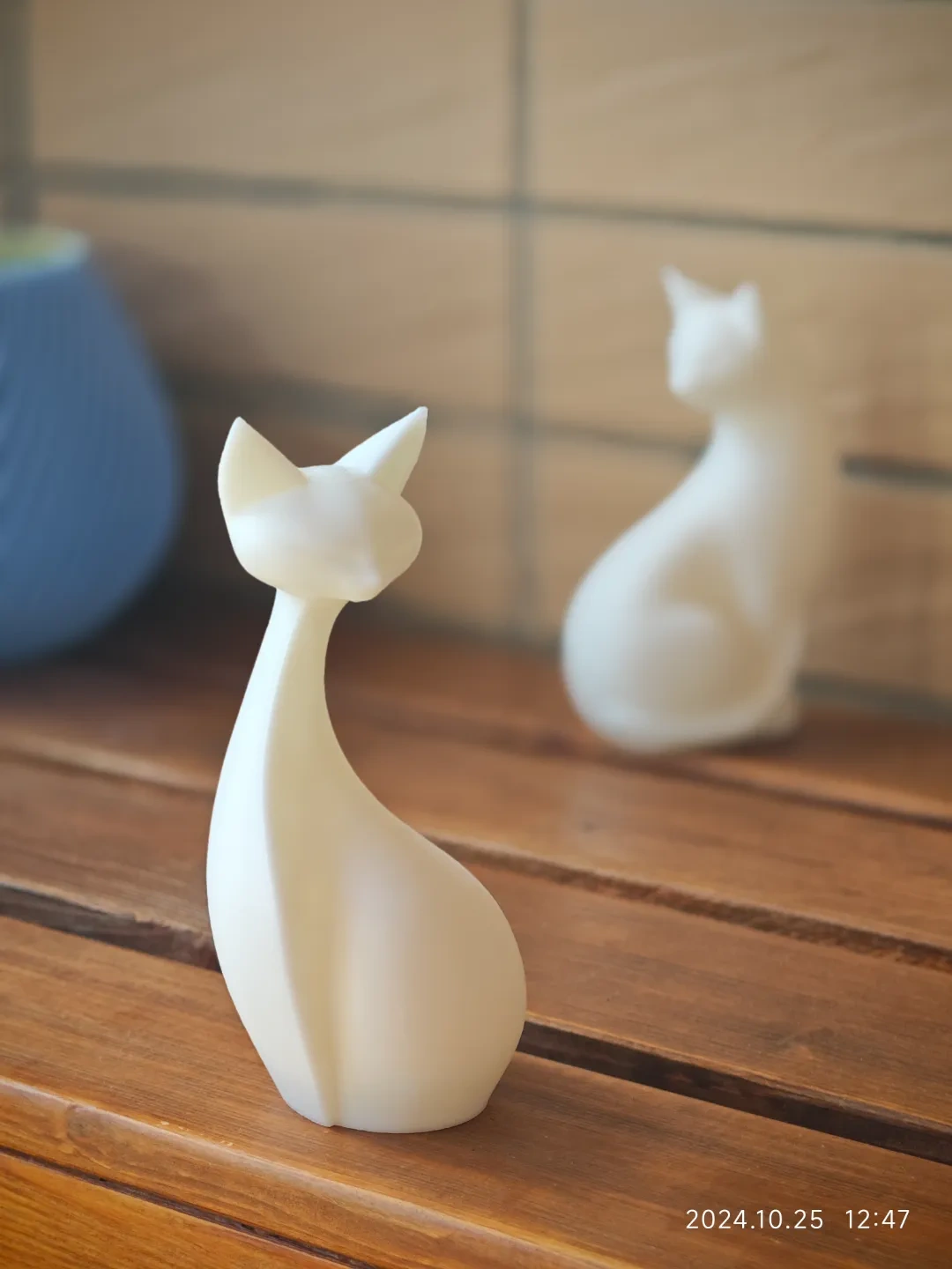 Cat Figurine Decor